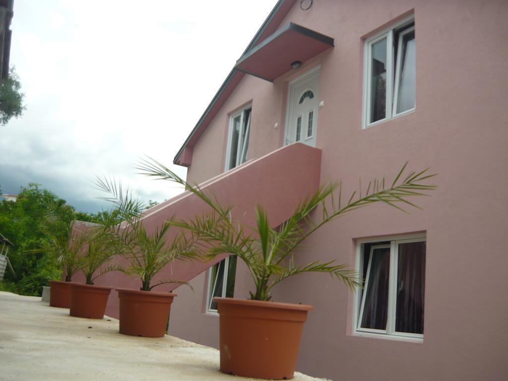 טיווט Apartments Kuc מראה חיצוני תמונה